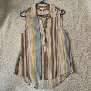 Time and True multi color 1/2 button down tank. Size L
